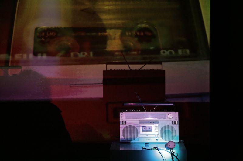 Magnetic Liaisons  Installation desktop