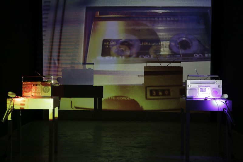 Magnetic Liaisons  Installation desktop