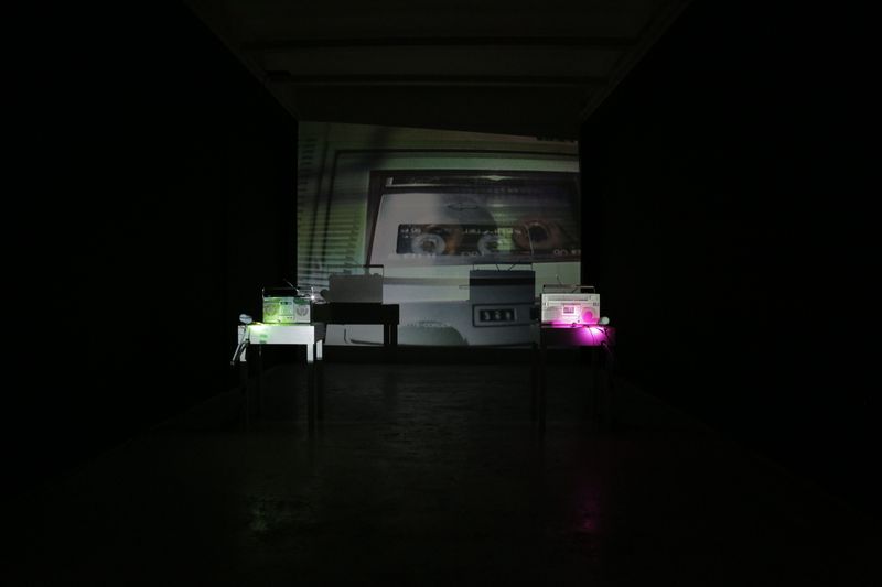 Magnetic Liaisons  Installation desktop