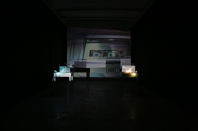 Magnetic Liaisons  Installation desktop