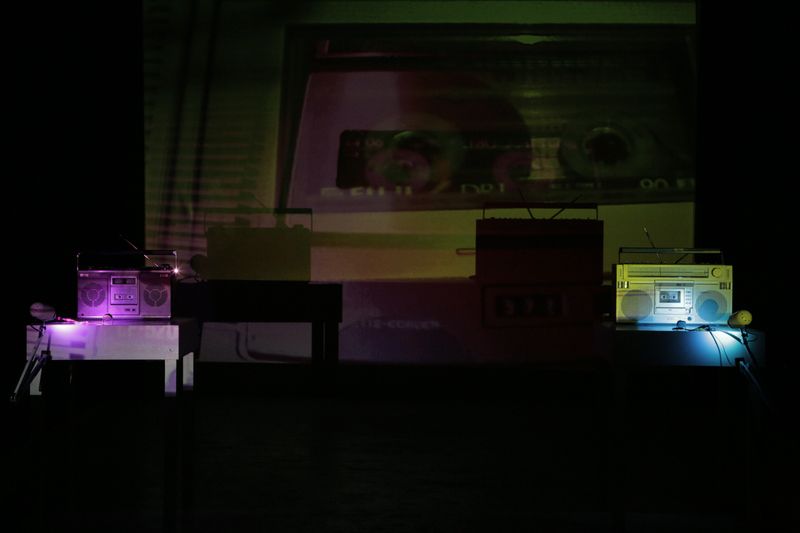 Magnetic Liaisons  Installation desktop