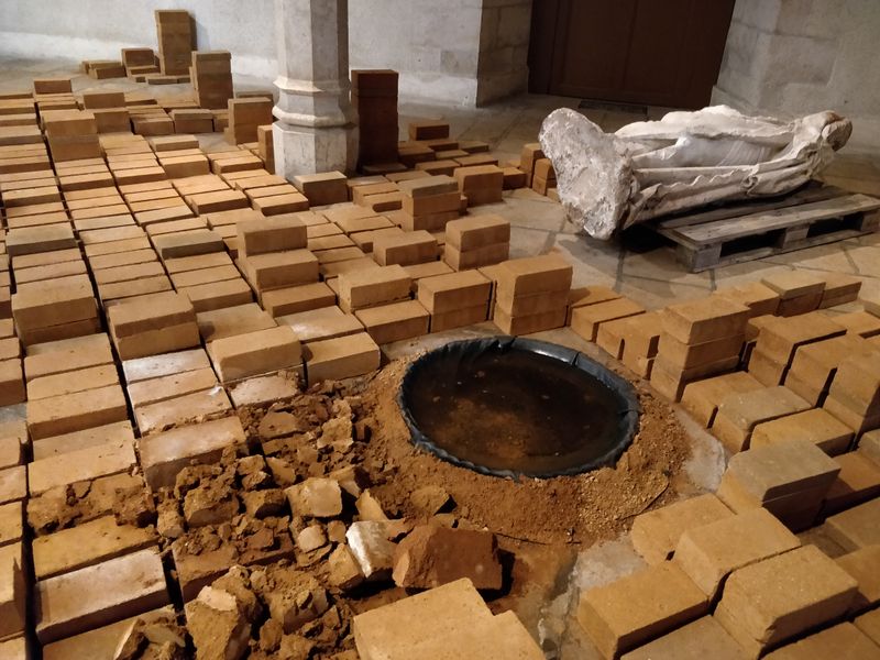 Plot for a Possible Resurrection  « Le Grand Monnayage » - Biennale de Melle (Installation) desktop