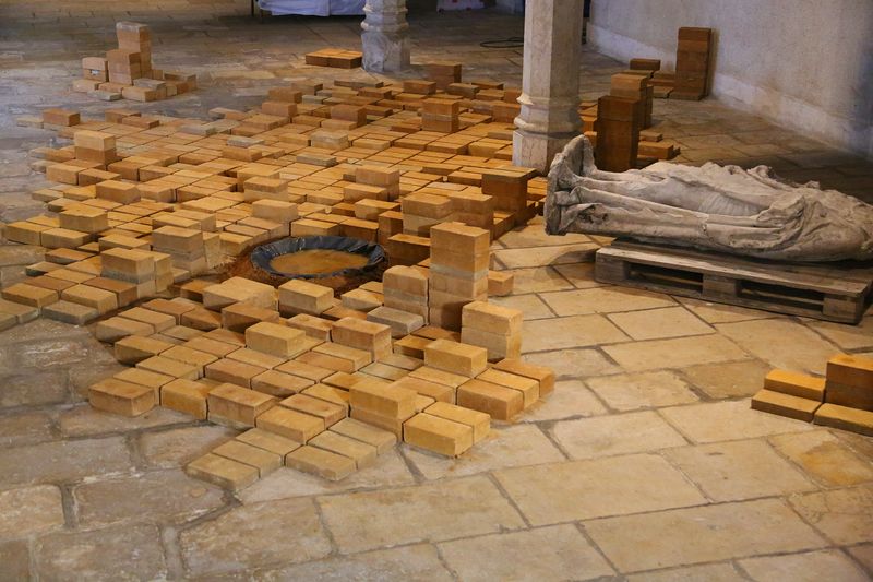 Plot for a Possible Resurrection  « Le Grand Monnayage » - Biennale de Melle (Installation) desktop