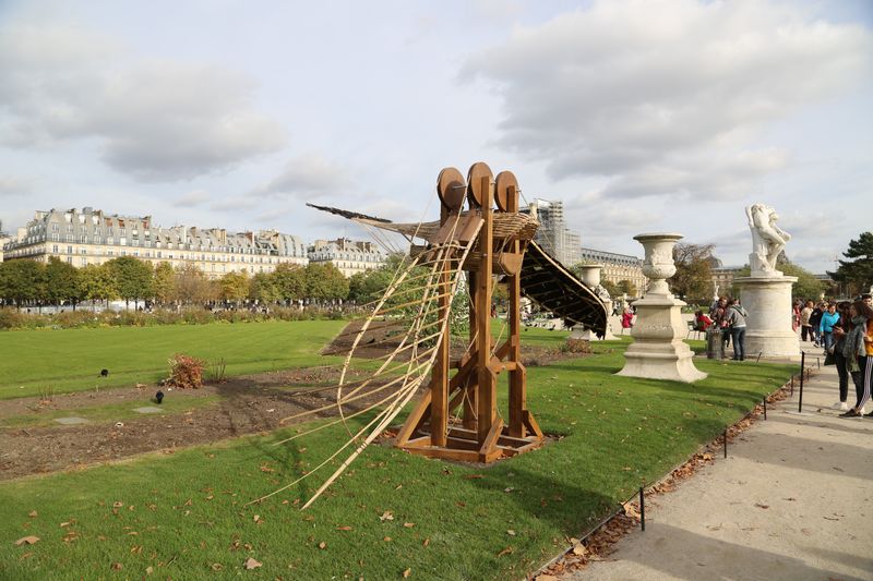 The Flying Machine Sculpture desktop