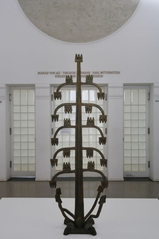 How I Am Monument Vienna Secession desktop